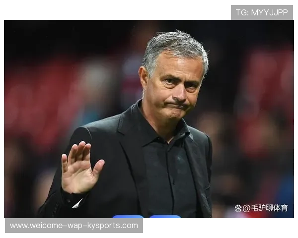 教练战术：新任主帅首战战术调整获球迷与媒体热议，足球教练战术大师