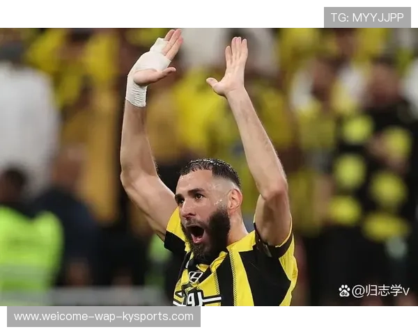 本泽马闪耀沙特新月,进攻端展现非凡实力