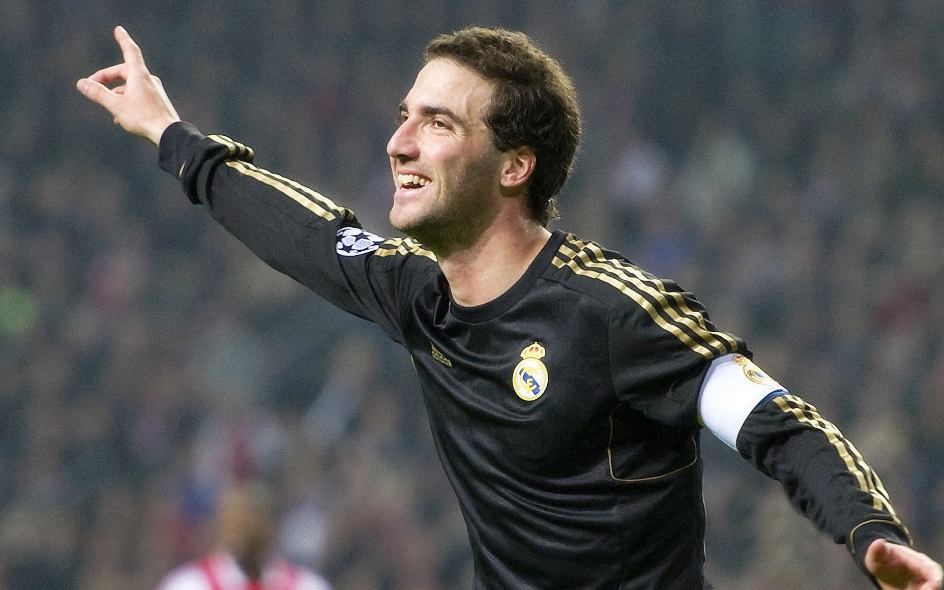 扎卡被评为英超夏窗最佳引援，扎卡正式转会罗马