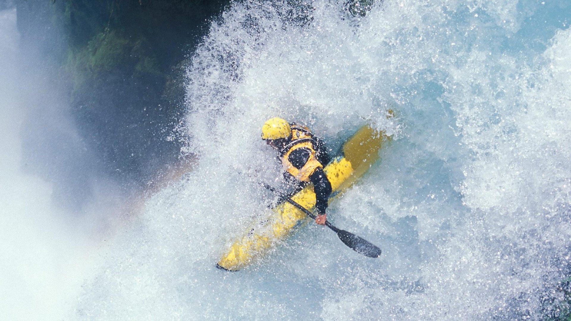 “胡利安·门德斯的多面手能力，助力阿根廷美洲狮队攻防兼备”